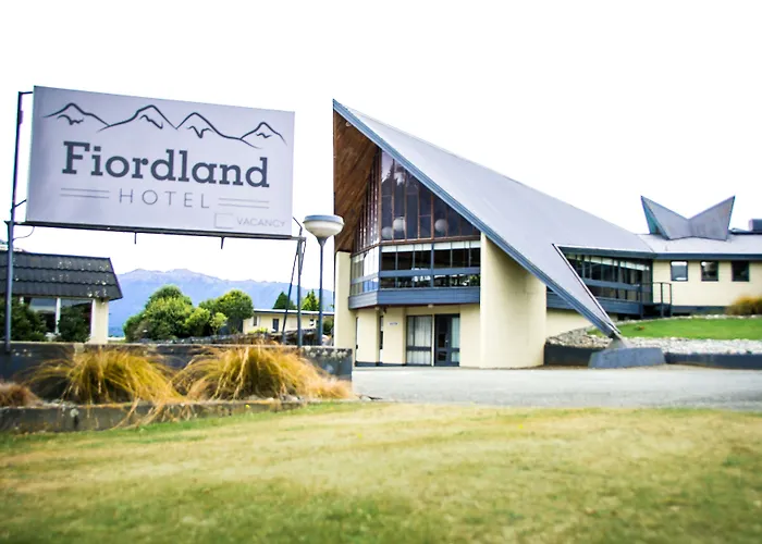 Golf hotel: Fiordland Hotel