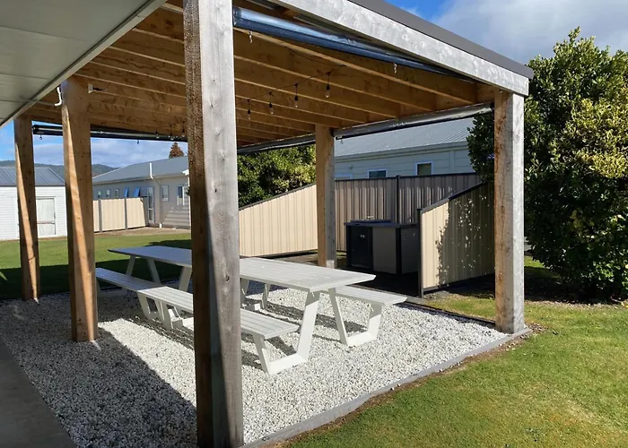 Central hotel: Parklands Motel & Apartments Te Anau